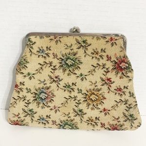 Vintage Unbranded Tapestry Clutch Bag with Kiss Lock Closure Hinged Sides